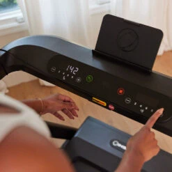 Inspire Tread 3 Laufband 15 Inspire Tread 3 Laufband -Cardio Fitness Verkäufe Inspire Tread 3 Laufband 1000x1000 2025 10