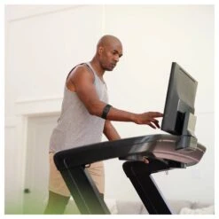 NordicTrack Laufband Commercial 2450 -Cardio Fitness Verkäufe NordicTrack Commercial 2450 Laufband Lifestyle 1600x1600 2025 5