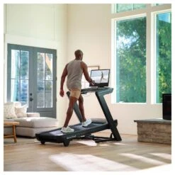 NordicTrack Laufband Commercial 2450 -Cardio Fitness Verkäufe NordicTrack Commercial 2450 Laufband Lifestyle 1600x1600 2025 7