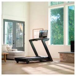 NordicTrack Laufband Commercial 2450 -Cardio Fitness Verkäufe NordicTrack Commercial 2450 Laufband Lifestyle 1600x1600 2025 9