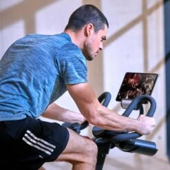 Adidas C-21x Bluetooth Indoor Cycle -Cardio Fitness Verkäufe adidas indoor cycle c 21x bluetooth lifestyle workout mann 2 2023