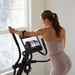 NordicTrack Ellipsentrainer AirGlide 14i -Cardio Fitness Verkäufe nordictrack ellipsentrainer airglide 14i lifestyle 4 1500x1500 2024