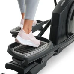 NordicTrack Ellipsentrainer AirGlide 14i -Cardio Fitness Verkäufe nordictrack ellipsentrainer airglide 14i trittflaechen 1500x1500 2024