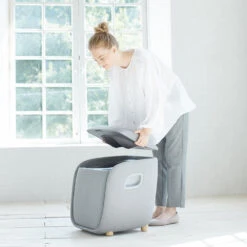 REi Massagehocker 13 REi Massagehocker -Cardio Fitness Verkäufe synca rei massagehocher fussmassagegeraet lifestyle3 1000x1000 fabf015e ee63 4e72 b7ef 0c023f622d32