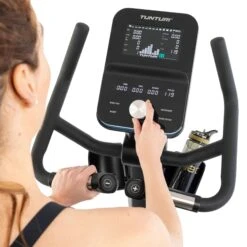 Tunturi Platinum UB30 Ergometer -Cardio Fitness Verkäufe tunturi platinum ub30 ergometer lcd konsole 2 2000x2000 2024