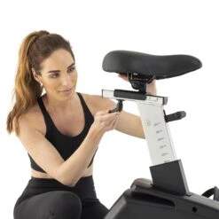 Tunturi Platinum UB30 Ergometer -Cardio Fitness Verkäufe tunturi platinum ub30 ergometer sattel verstellung 2000x2000 2024