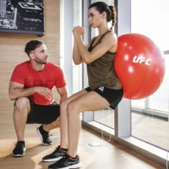 UFC FITBALL Gymnastikball -Cardio Fitness Verkäufe ufc fitball gymnastikball beintraining 2 2000x2000 2022 2