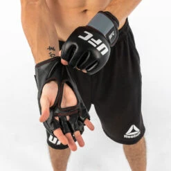 UFC MMA Gloves 5oz MMA Handschuh 35 UFC MMA Gloves 5oz MMA Handschuh -Cardio Fitness Verkäufe ufc mma gloves 5oz mma handschuhe detail 10 1000x1000 2023 1 1